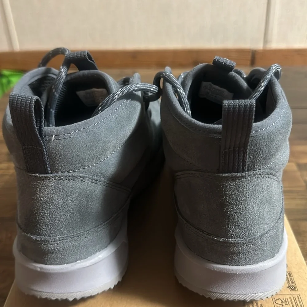 The North Face NSE Chukka Suede Boots: GRAY: NEW IN BOX: SIZE 10.5